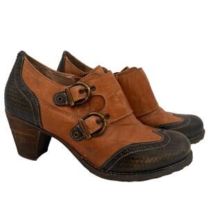 Dromedaris Brown Leather Oxford Buckle Heels Size 39 / 8.5 - 9